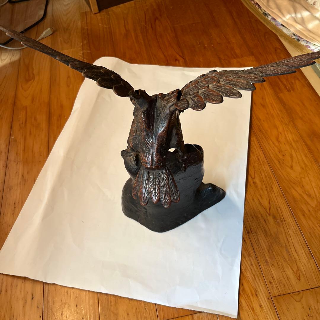 鷹　アンティーク置物