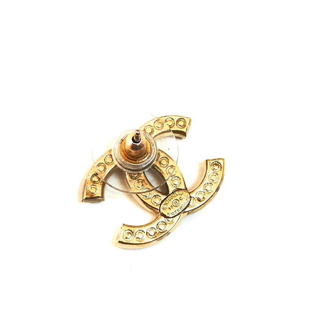 CHANEL シャネル　ピアス　ココマーク　ゴールド　片耳　片方　イヤリング