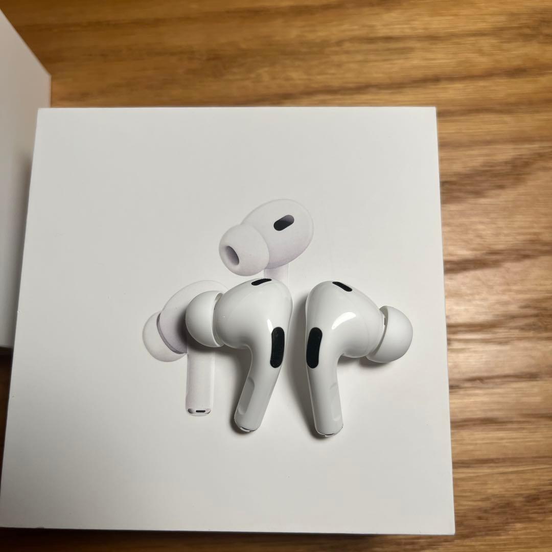 Apple AirPods Pro2 USB-C イヤホン付属品未使用 美品