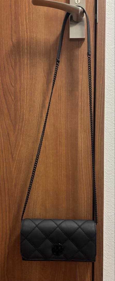 オ*リ様 Tory Burch マットブラック チェーンウォレット ショルダーバ