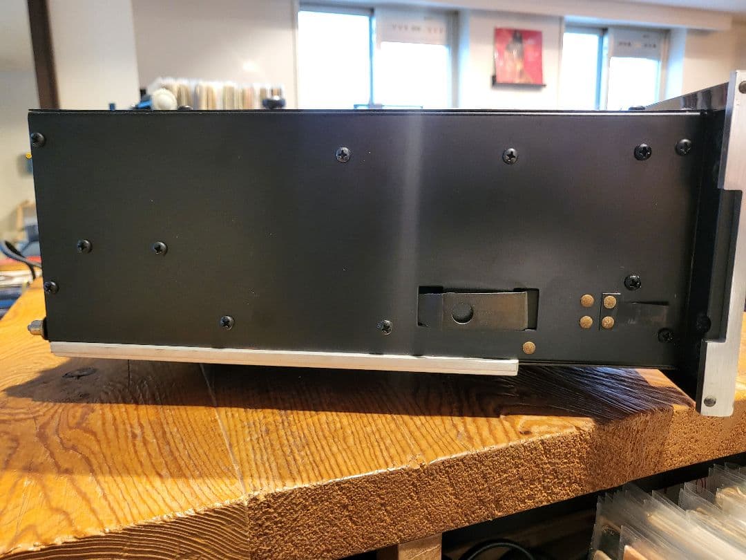 McIntosh マッキントッシュ C32 プリアンプ 【動作品】