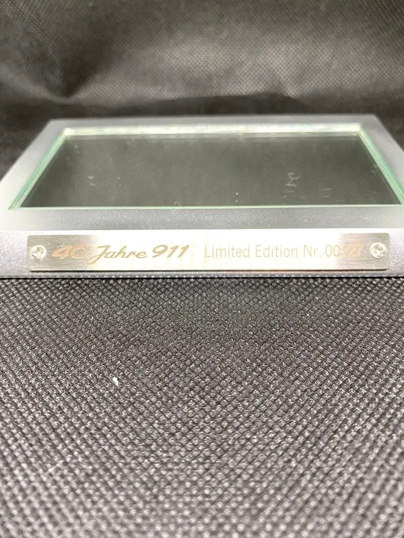 スワロフスキー 「40 year 911 Limited Edition」