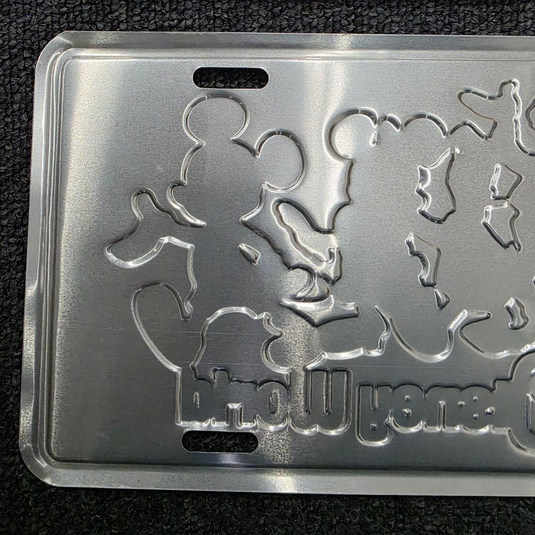 Walt Disney World ナンバープレート　金属　ミッキー　ミニー