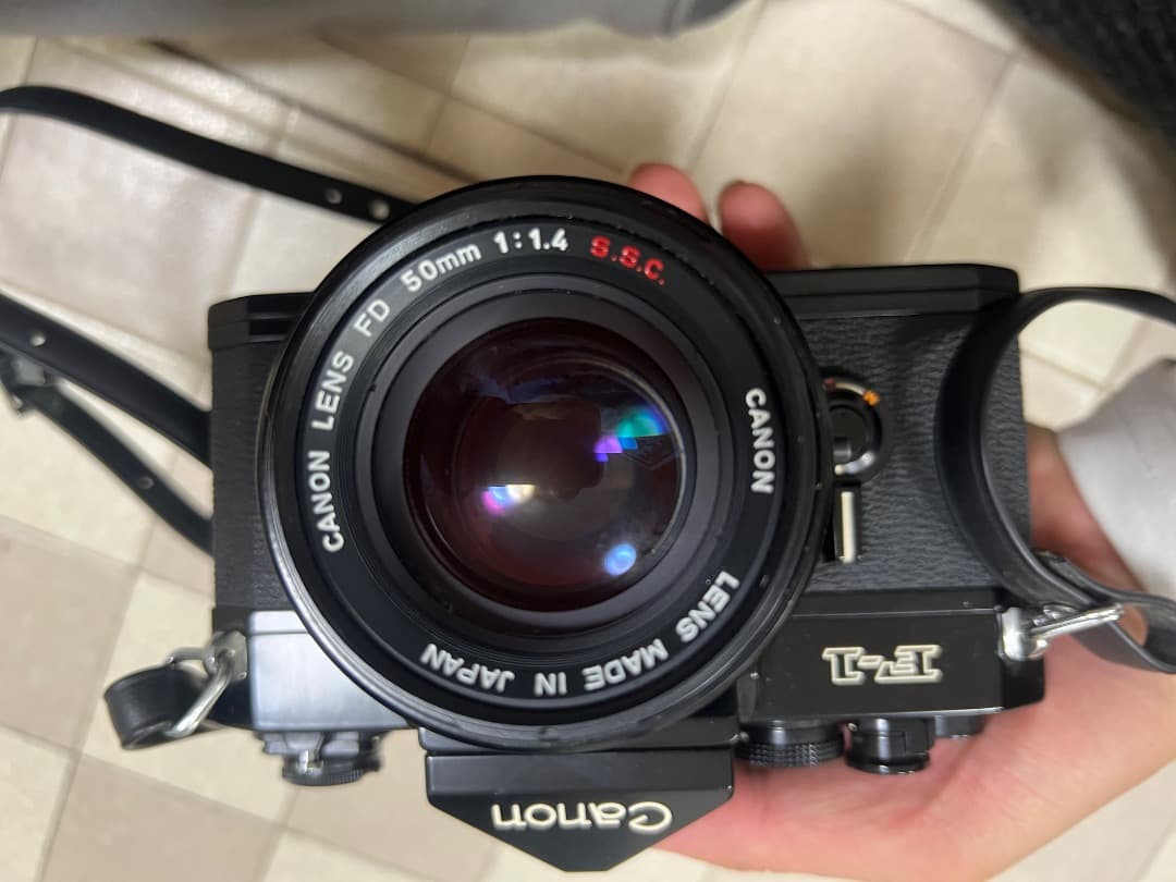 一眼レフカメラ Canon New F-1 ( 販売された 釣りキチ )