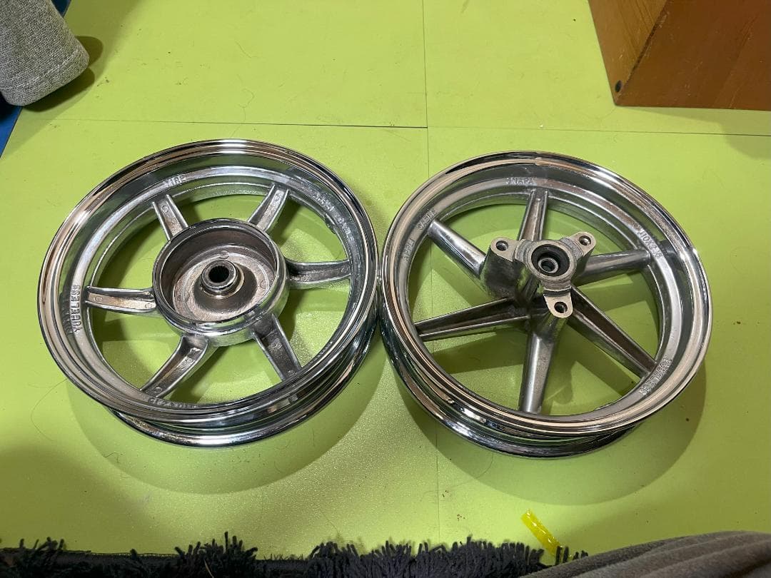 ライブディオ　メッキホイール　AF34　AF35　ZX