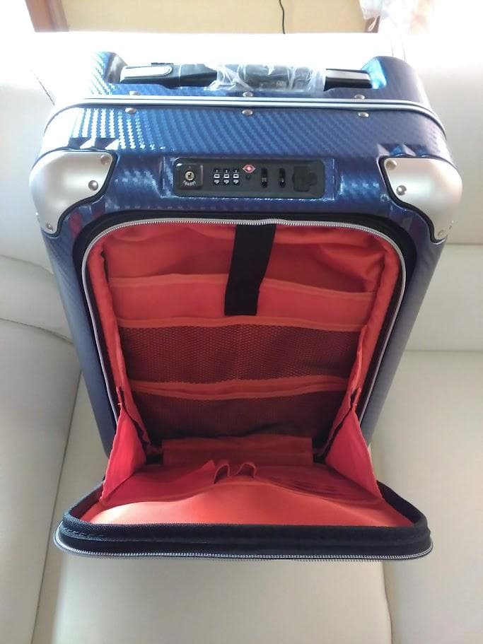 ☆新品☆未使用品☆レジェンドウォーカー・スーツケース（6209-50）ネービー