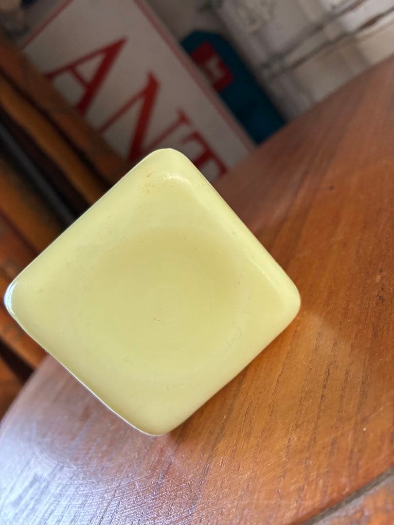 アンティーク　マッキー　カスタード　ミルクガラス　シェイカー　調味料入　アメリカ