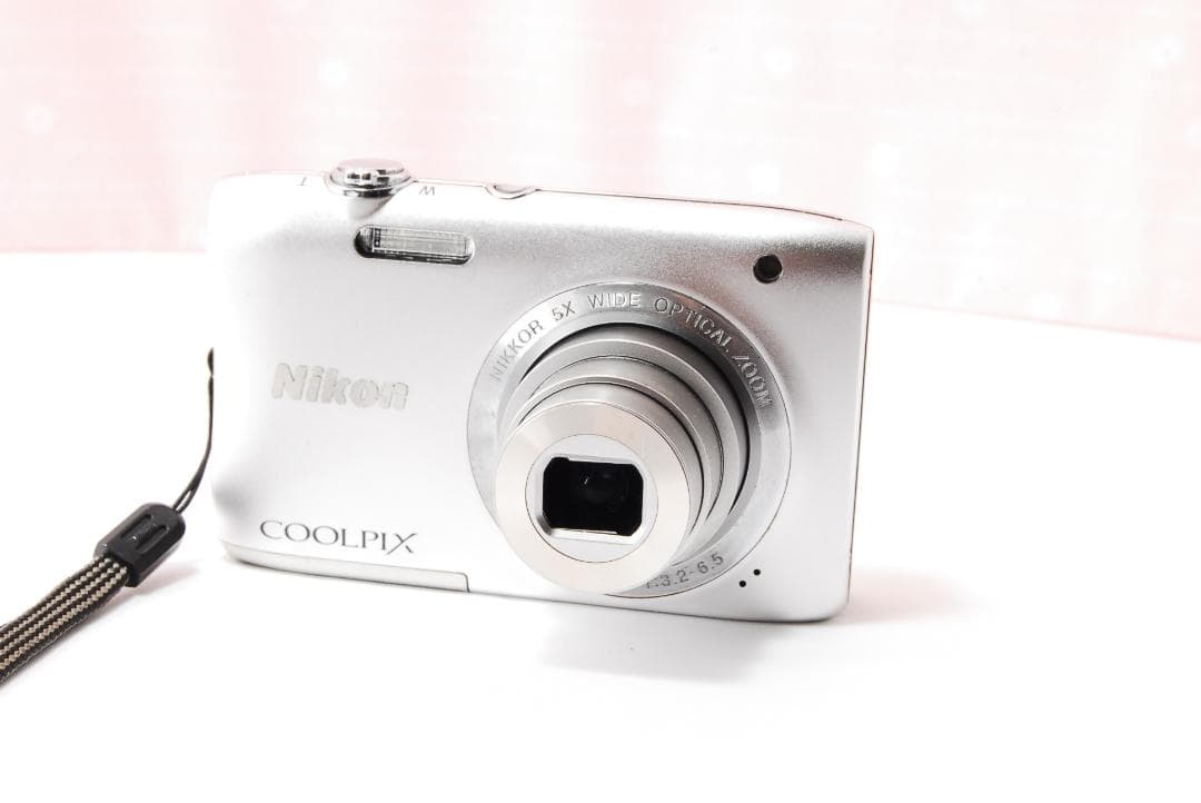 〓コンパクトデジタルカメラ〓Nikon ニコン COOLPIX S2900