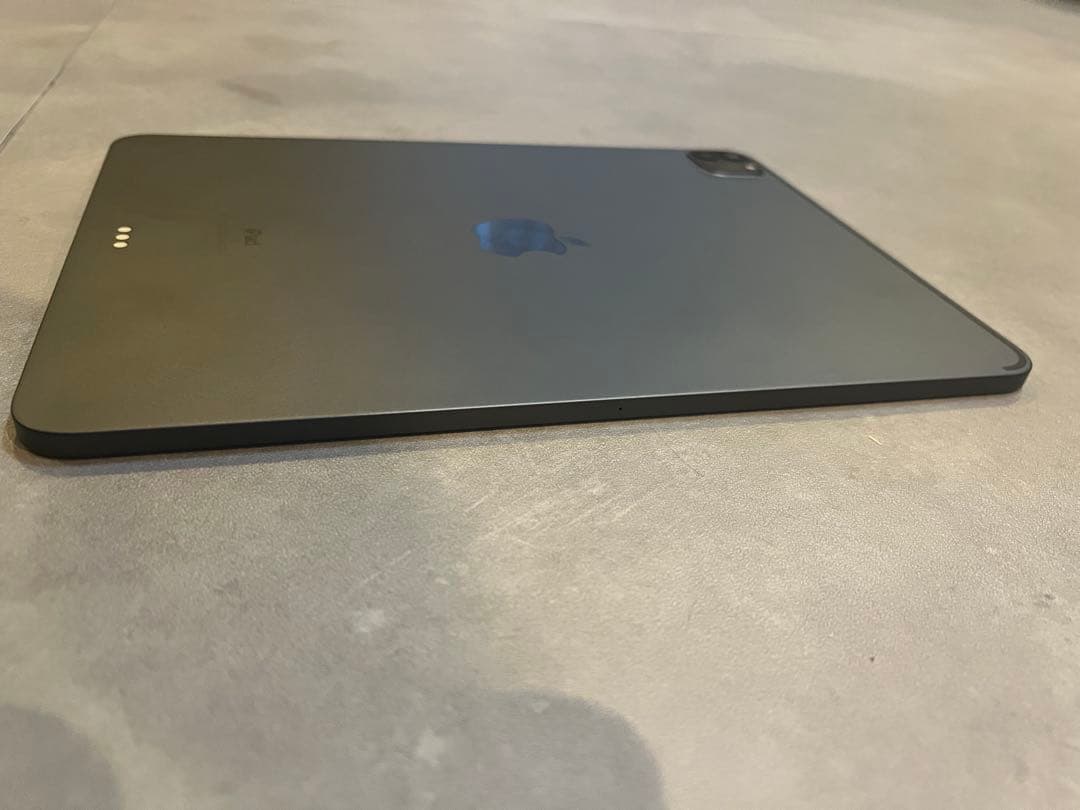 iPad Pro 11インチ　第2世代　スペースグレー