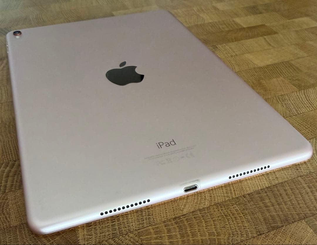 iPad Pro 9.7インチ Wi-Fiモデル 256GB ローズゴールド