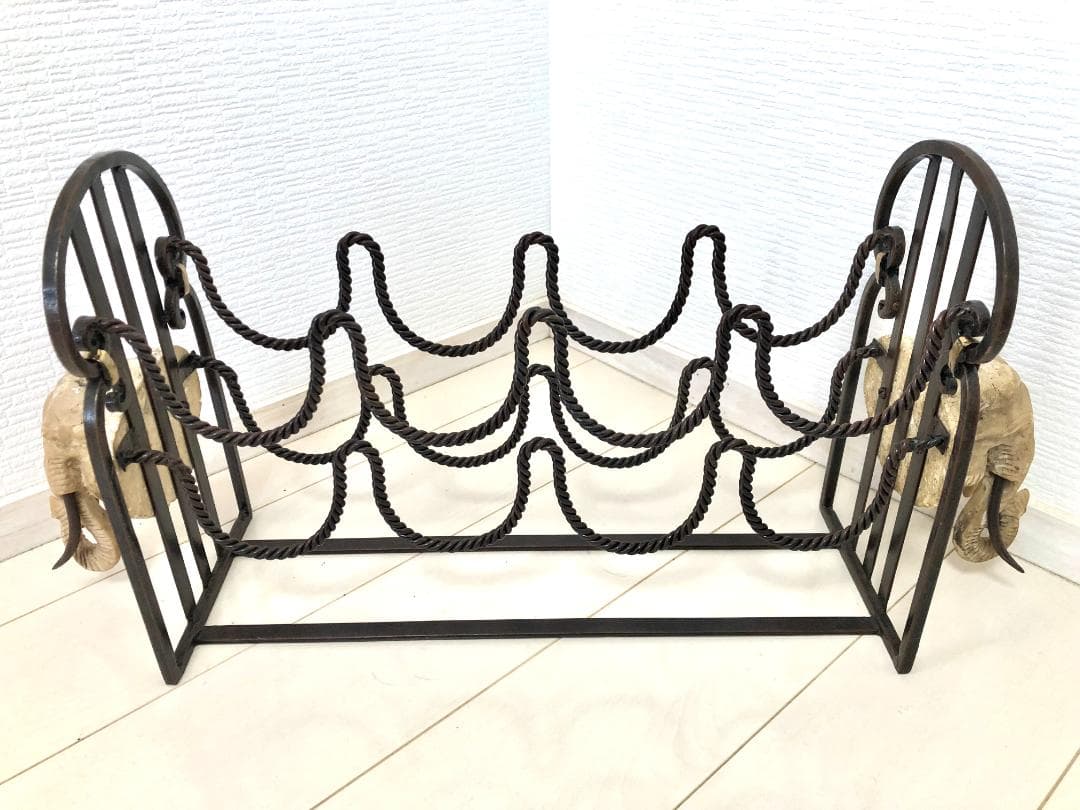 【レア・アンティーク】アイアンラック 石像彫刻 ワインラック 8本収納可 象顔