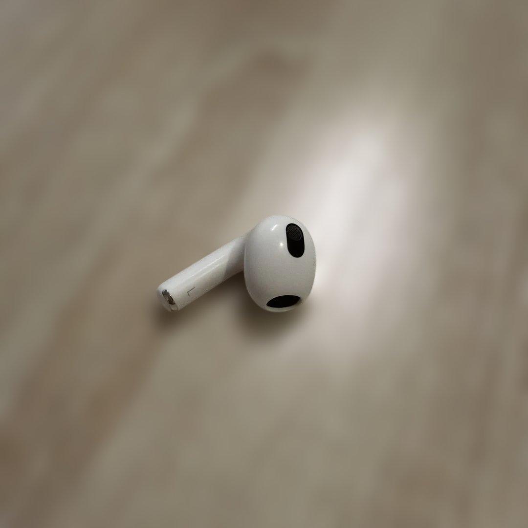 Apple AirPods 第3世代 Lightning 充電 ケース付き 純正
