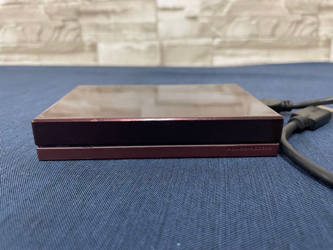 IODATA HDPC-UT2DBBR ボルドー　ポータブルハードディスク2TB