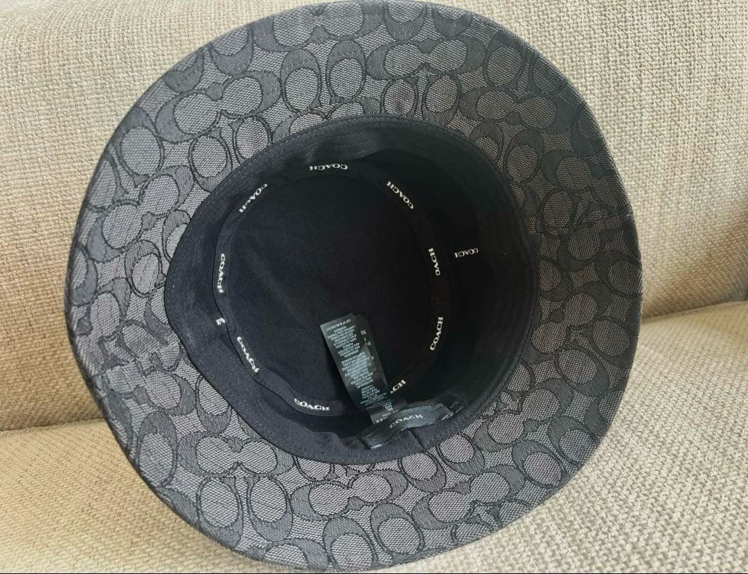 COACH バケットハット グレー系ロゴパターン　M/Lサイズ