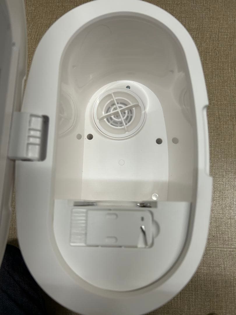 【美品】ecozy ロボット掃除機 RV-SG250B