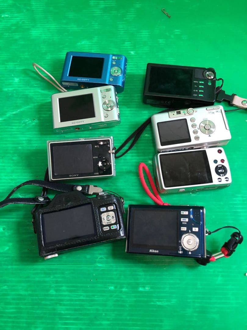 デジタルカメラ 各種 8ピースまとめ売り 動作未確認 現状渡し