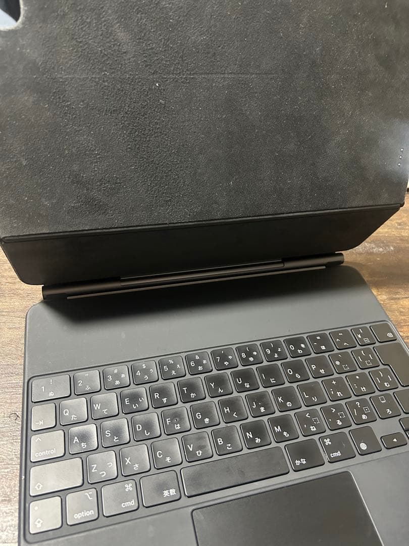 iPad Pro 12.9インチ + magic keyboard