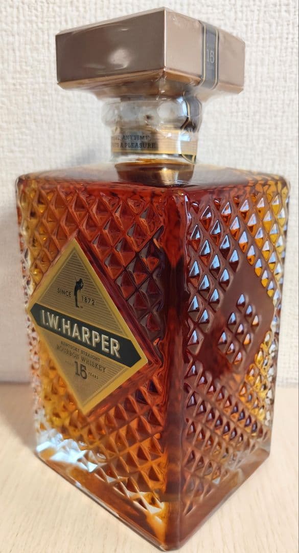 【たらば蟹】I.W.ハーパー 15年 バーボン 750ml ALC43％