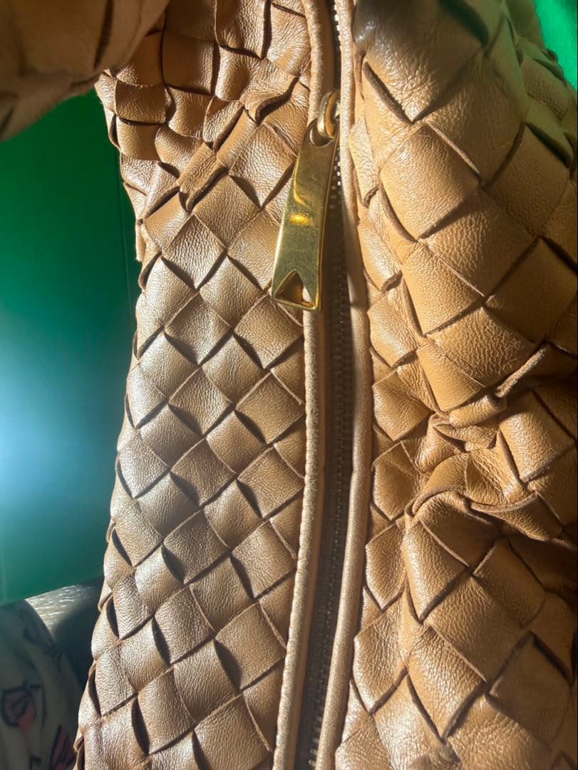 BOTTEGA VENETA ジョディー　ショルダーバッグ