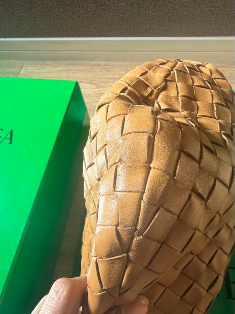 BOTTEGA VENETA ジョディー　ショルダーバッグ