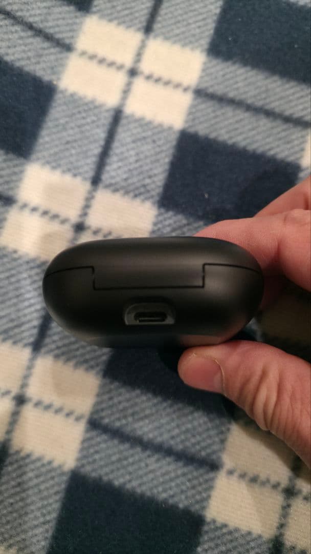 Beats by Dr. Dre　Powerbeats Fit