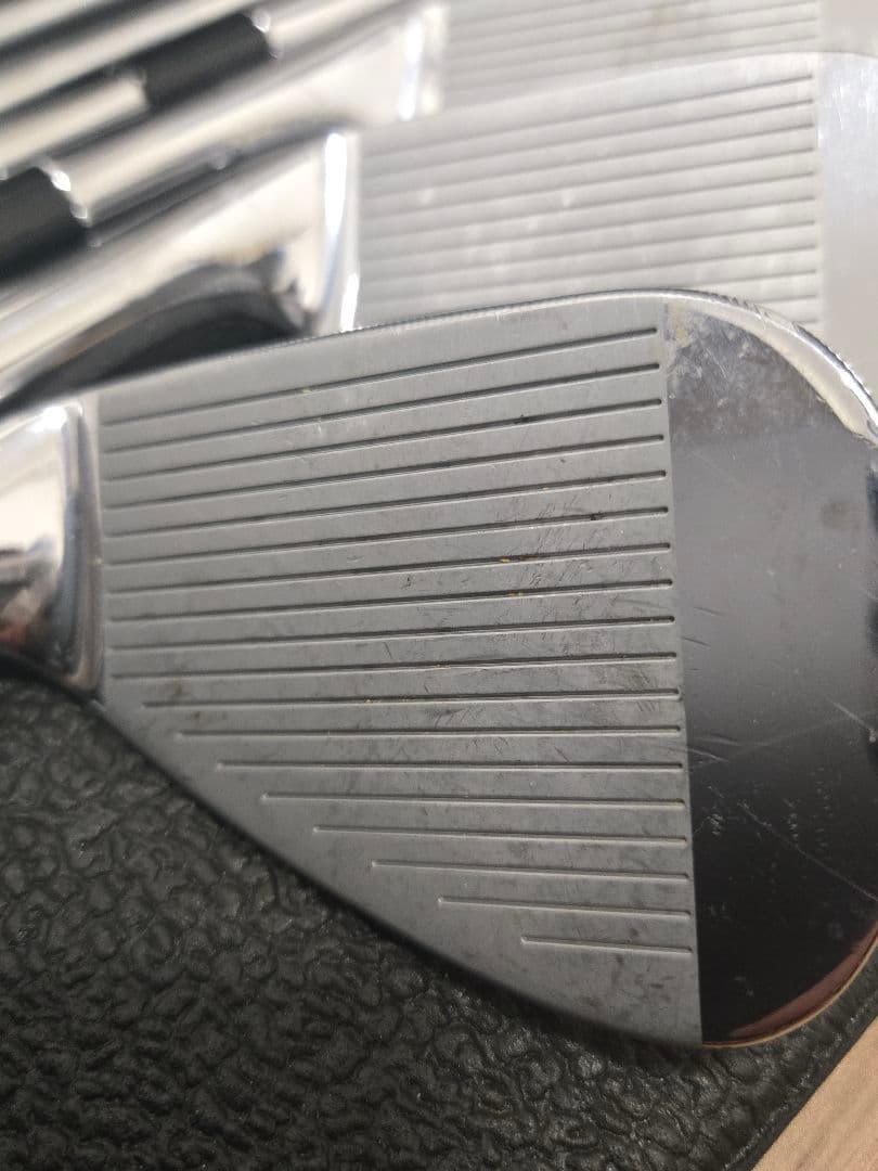 TaylorMade P-7TW 3I〜PW ダイナミックゴールド　8本セット