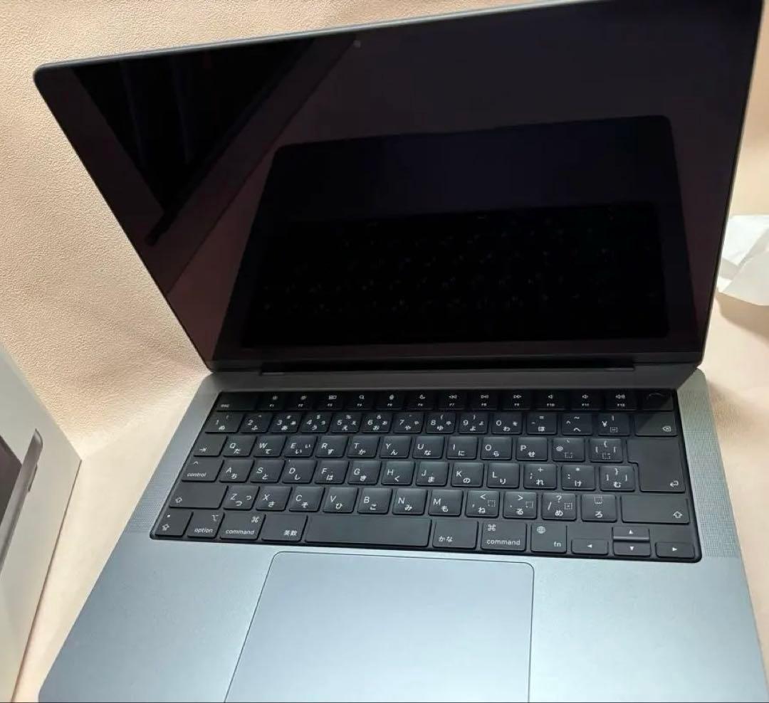 美品！充放電4回　MacBook Pro 14インチ M2 Pro 512GB