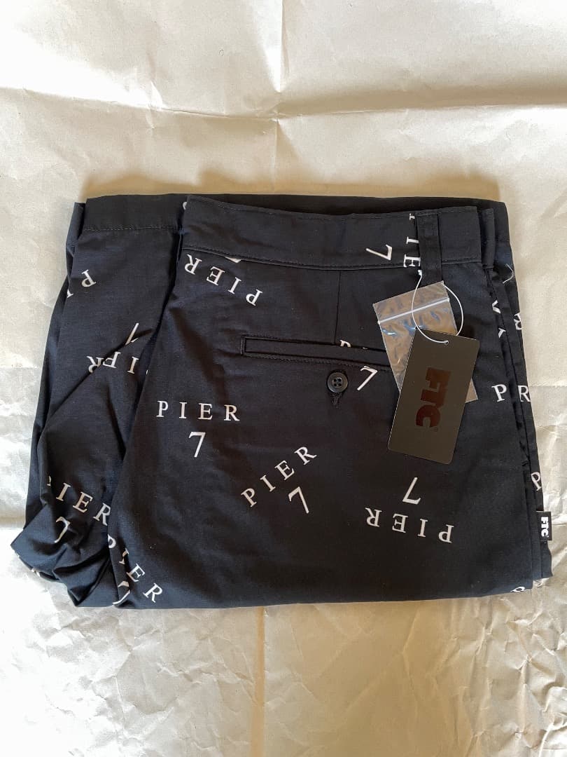 FTC SF Pier7 ショーツ L 新品未使用 黒