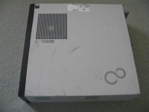 ☆FUJITSU D551/FX Core i3 3220 4GB Win10