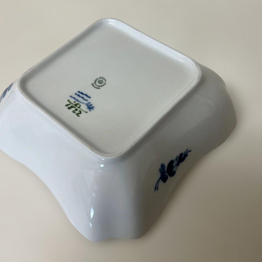 新品未使用　ロイヤルコペンハーゲン　スクエアサラダボール