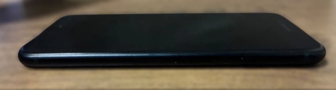 iPhoneSE3 ミッドナイト 128GB