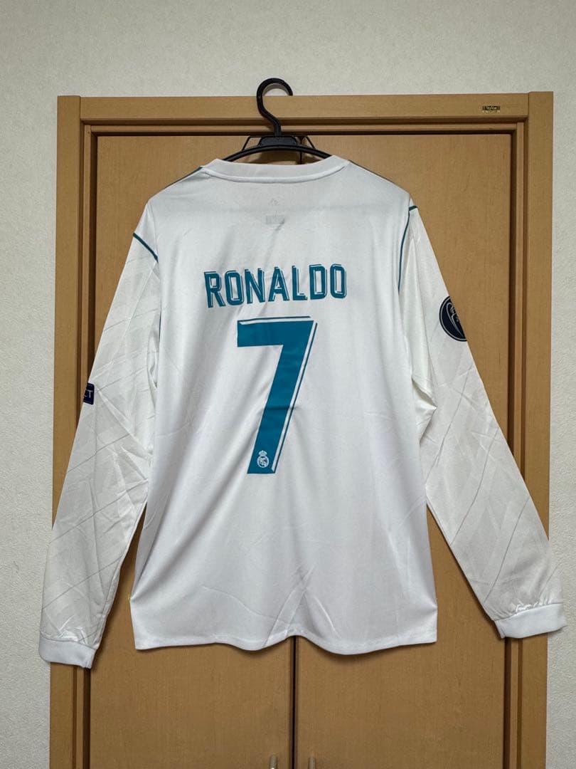 [新品、未使用]レアルマドリード　ロナウド 7番 長袖 ユニフォーム 17/18