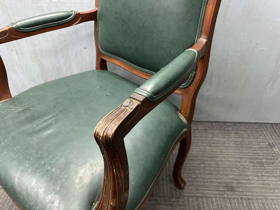 1062◆格安配送地域あり◆イーセンアーレン肘付きダイニングチェア◆ロビー