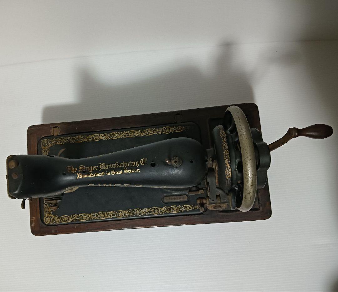 m*k様 アンティーク　SINGER 　手回しミシン　 　木製ケース付き