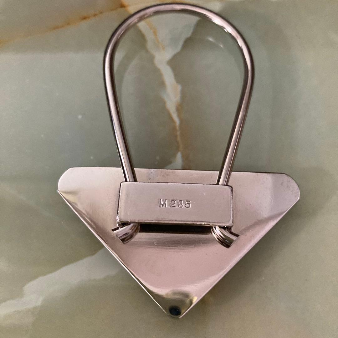 PRADA プラダ　キーホルダー