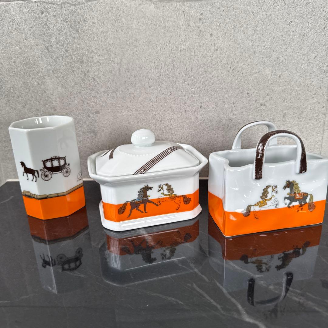 【新品/未使用】ポーセラーツ/小物入れ、ペン立て