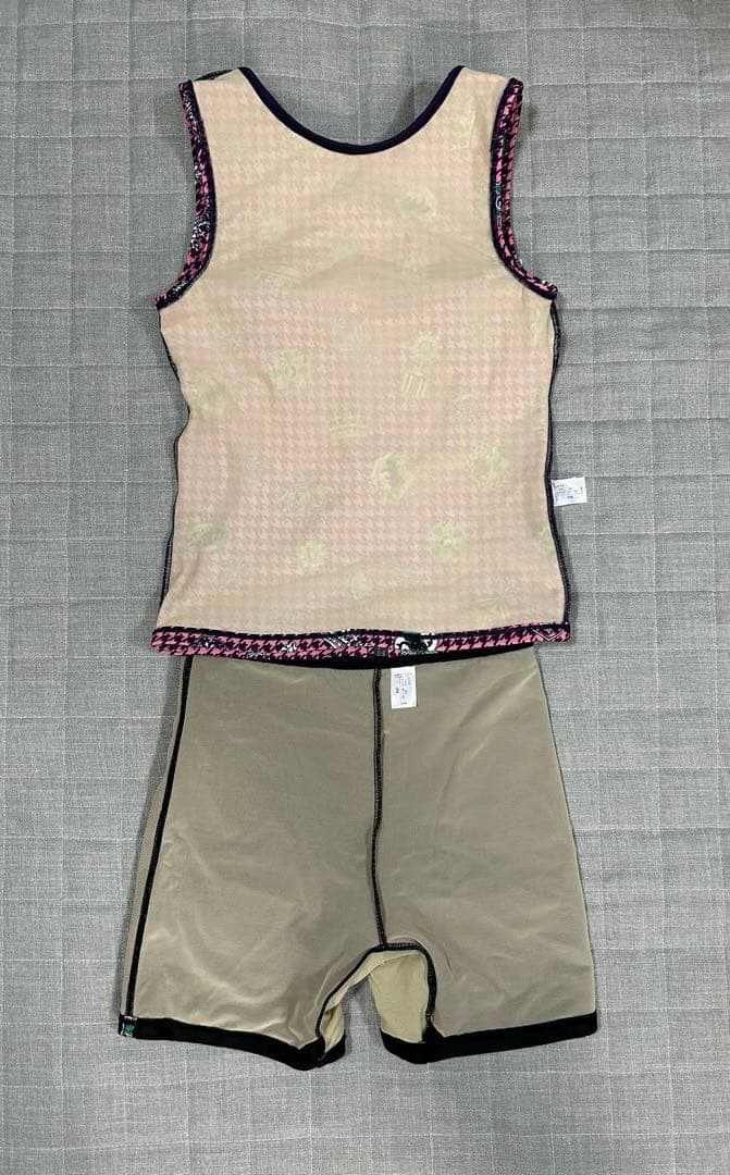 ワコール　フィットネス水着　セパレート　９Mサイズ