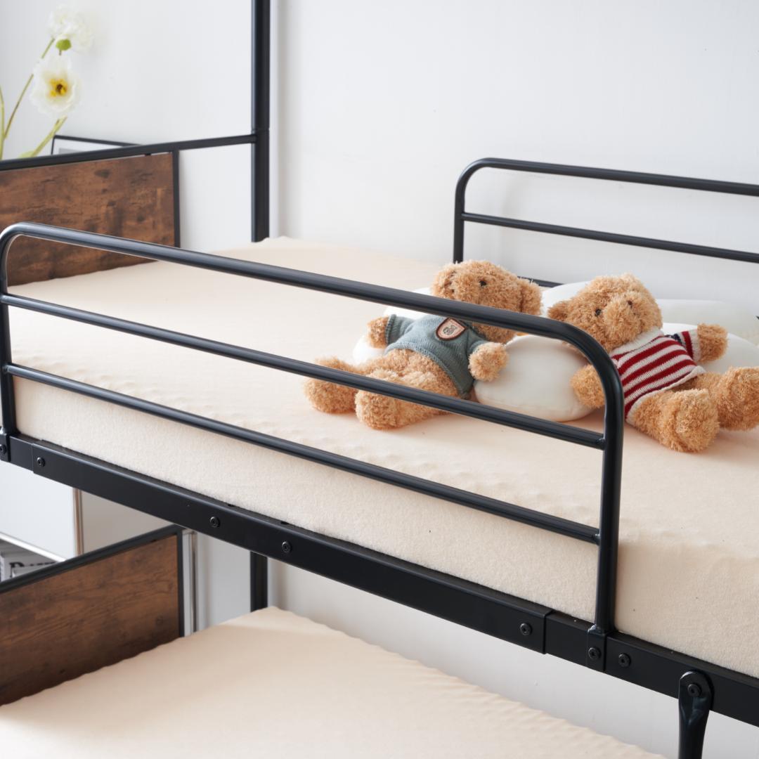 【新作】【ブラック】三段ベッド パイプベッド　分離可能 スチールベッド　耐震