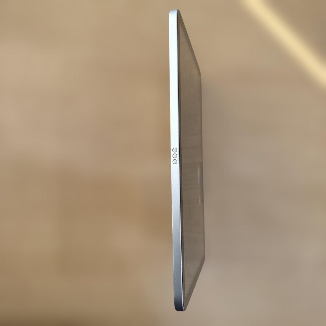 iPad 第10世代 Wi-Fi 64GB シルバー