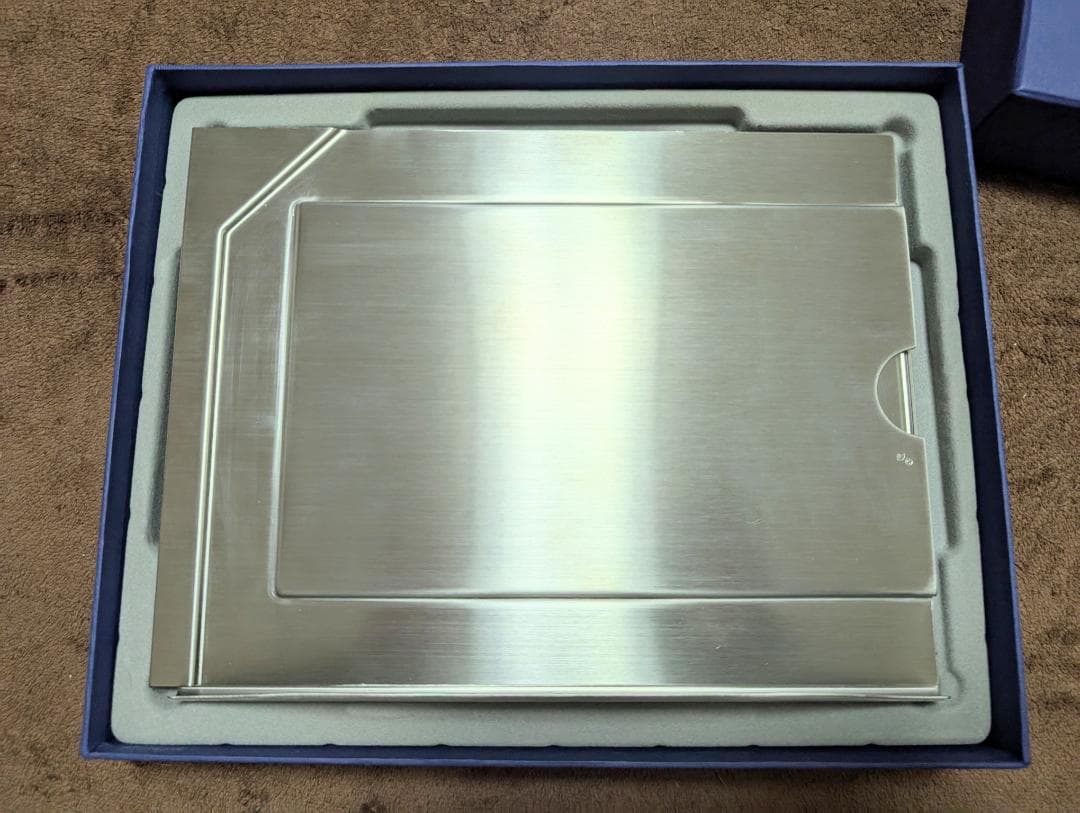 【SWAROVSKI】スワロフスキー付き写真立て・フォトスタンド