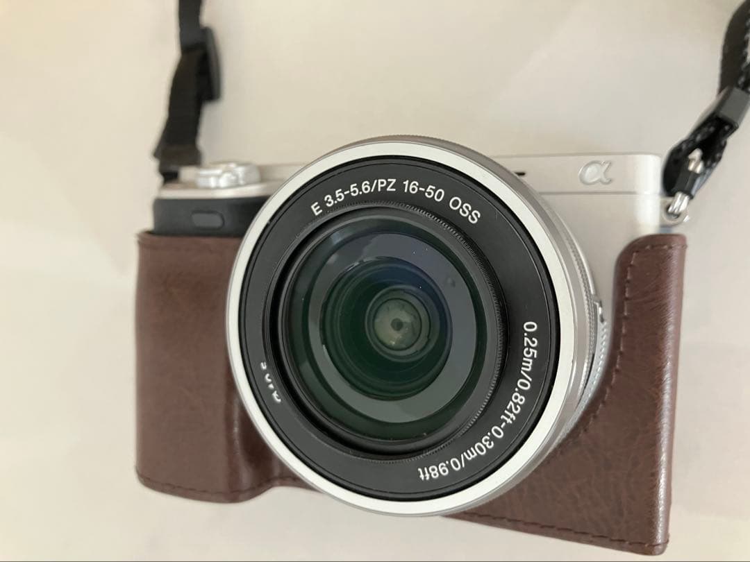 mobi123　SONY α6000 ミラーレスダブルズームレンズカメラ