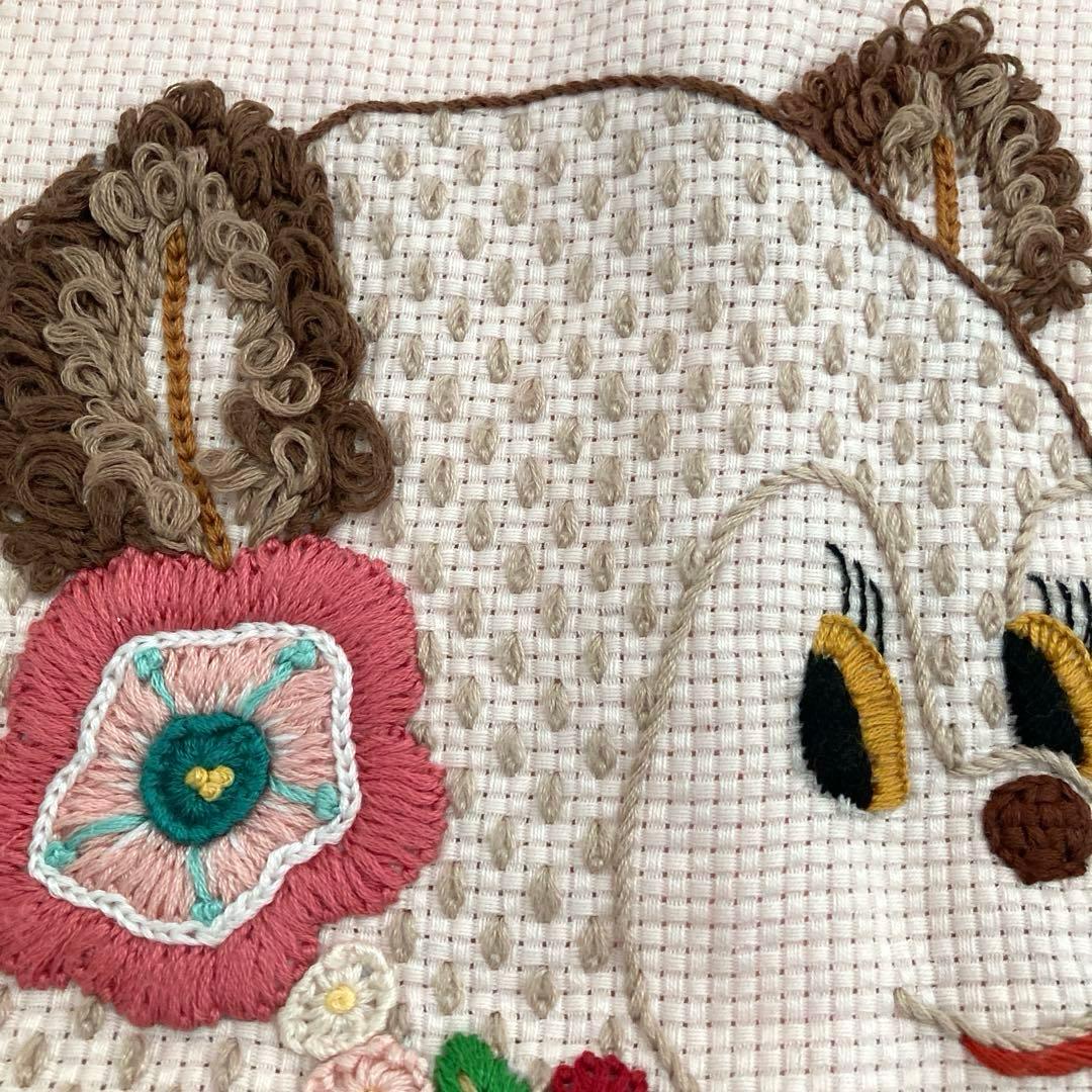 クッションカバー　2枚　手刺しゅう　昭和　レトロ　デザイン　ピンク　戸塚刺繍