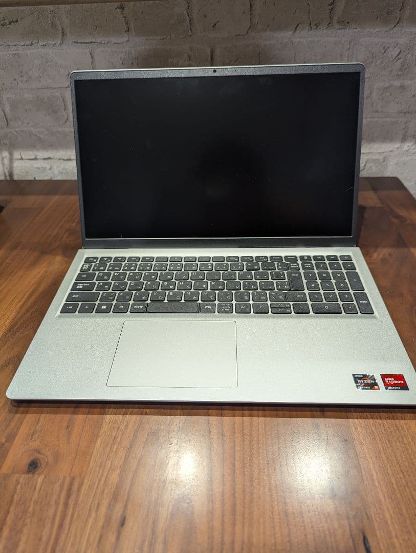 Dell inspiron 15 3535　動画編集　ゲーム