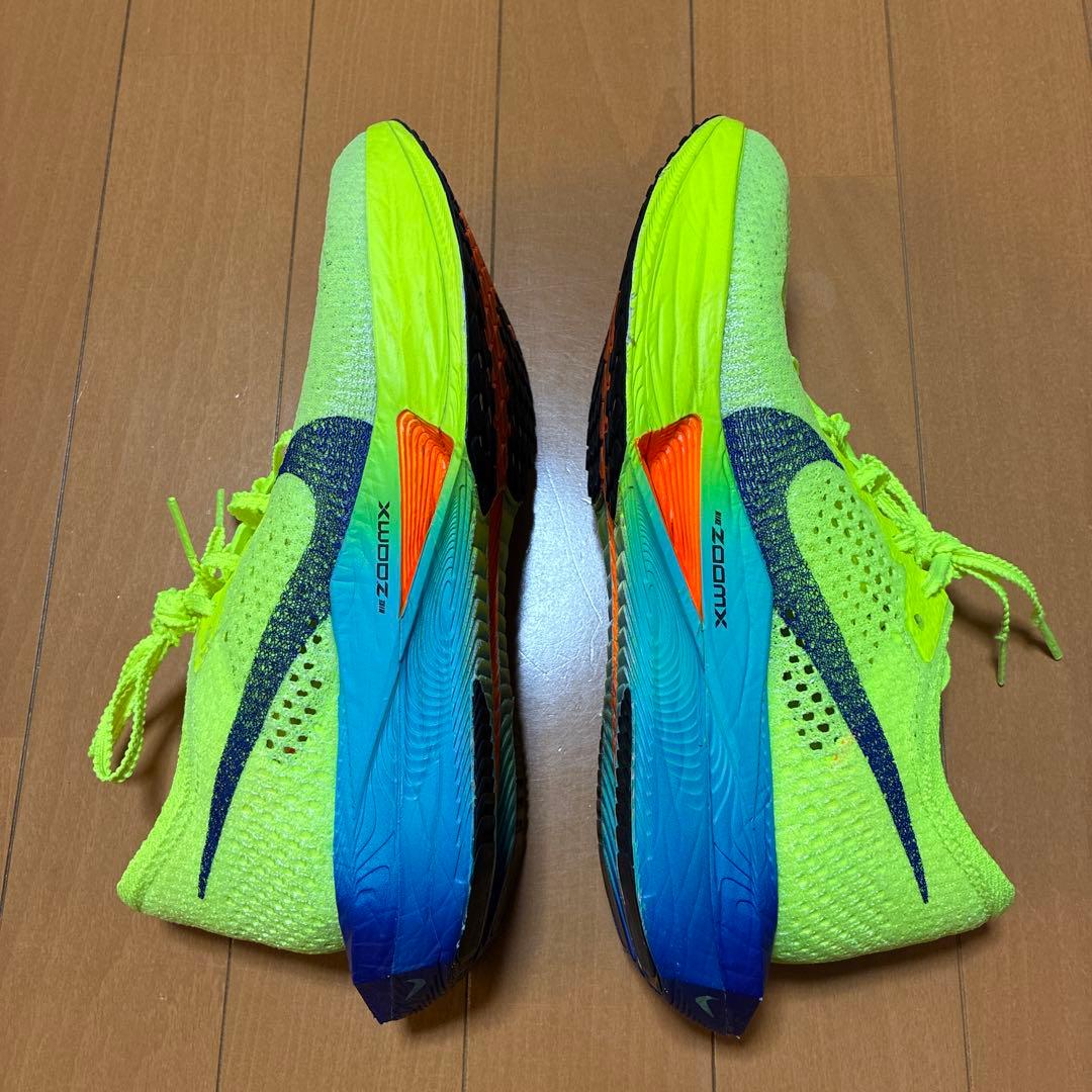 h*s様 美品　ナイキ　ヴェイパーフライ3 25.5