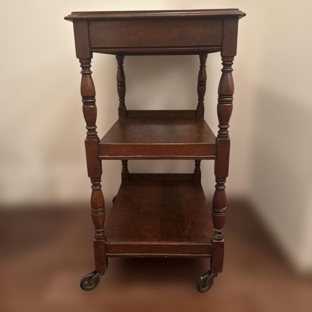 ロイズアンティークス 木製キャスター付き サイドテーブル 3段 英国アンティーク