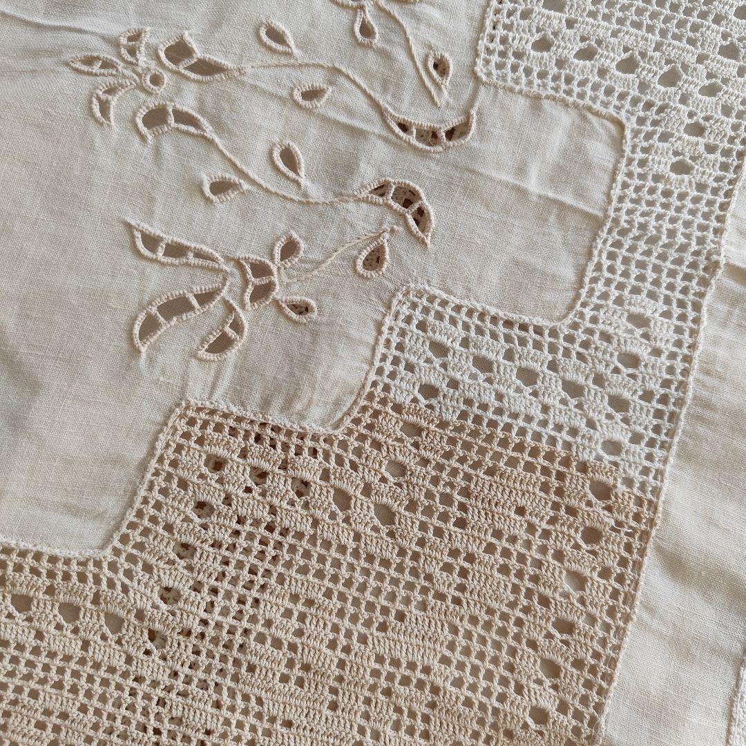 お手仕事　リネン　カットワーク　クロッシェ編みレース　　生成り　フリークロス