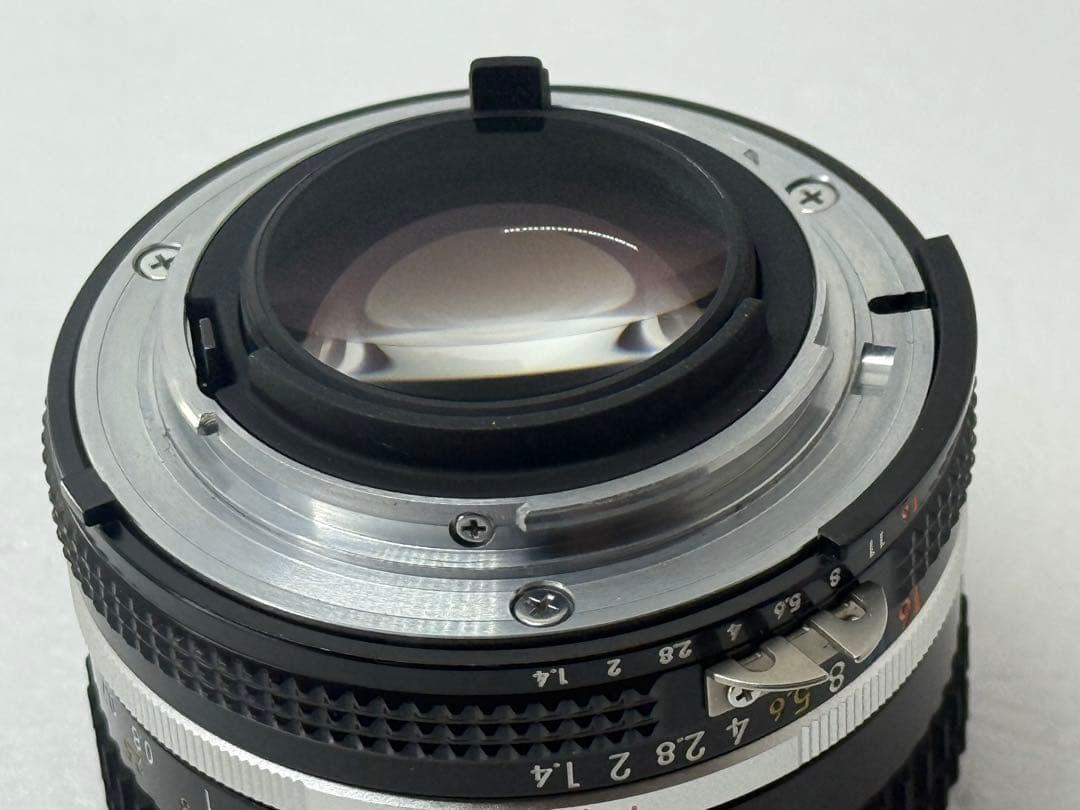 Nikon Ai-s Nikkor 50mm F1.4 SICコーティング