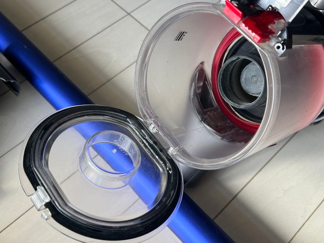 Dyson ハンディクリーナー コードレス　整備済み・動作確認済みです