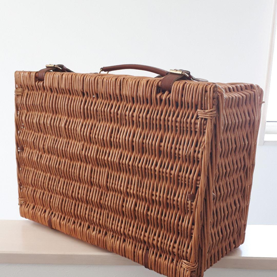 バスケット かごメヌイ値下げしました。