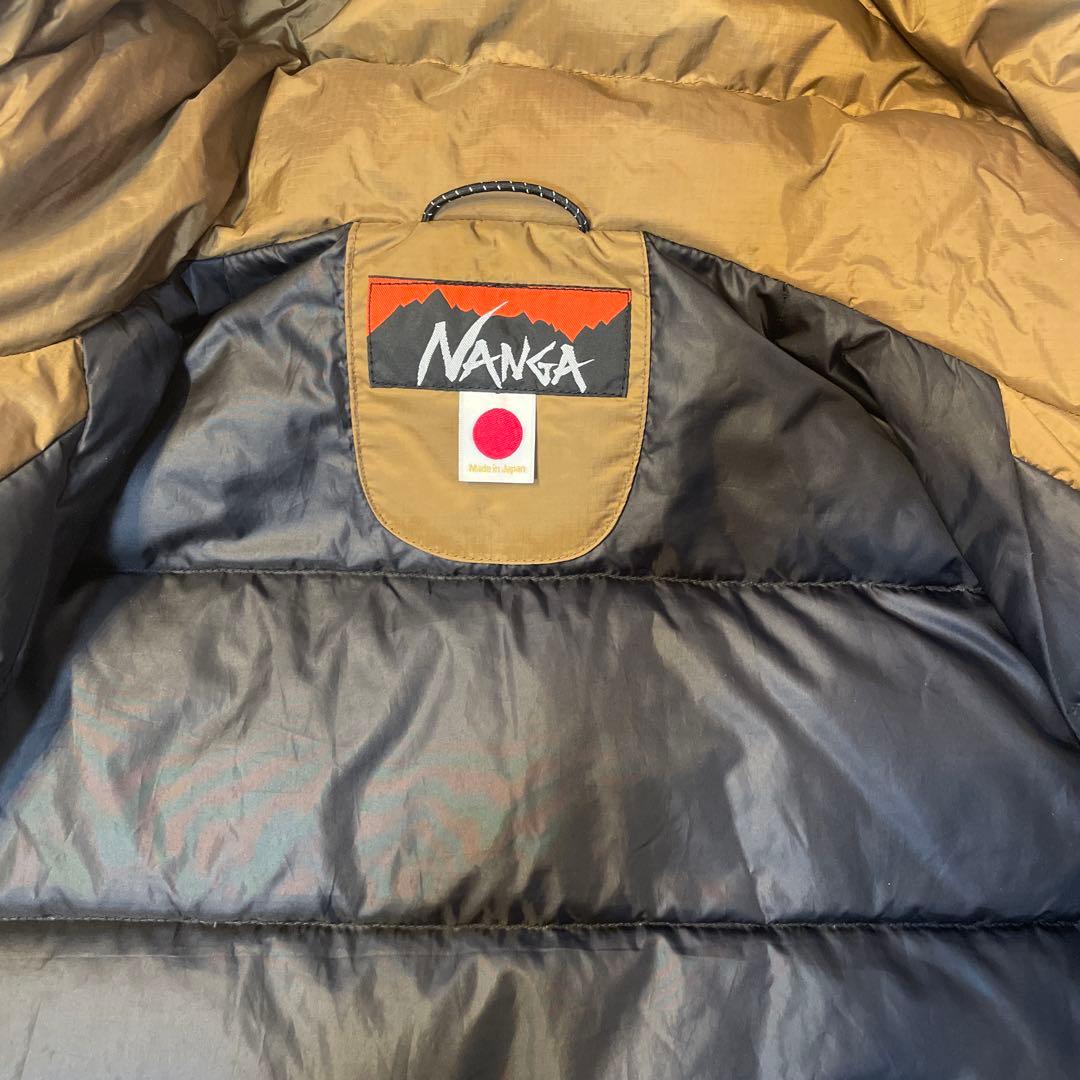 ナンガ　ダウンジャケット